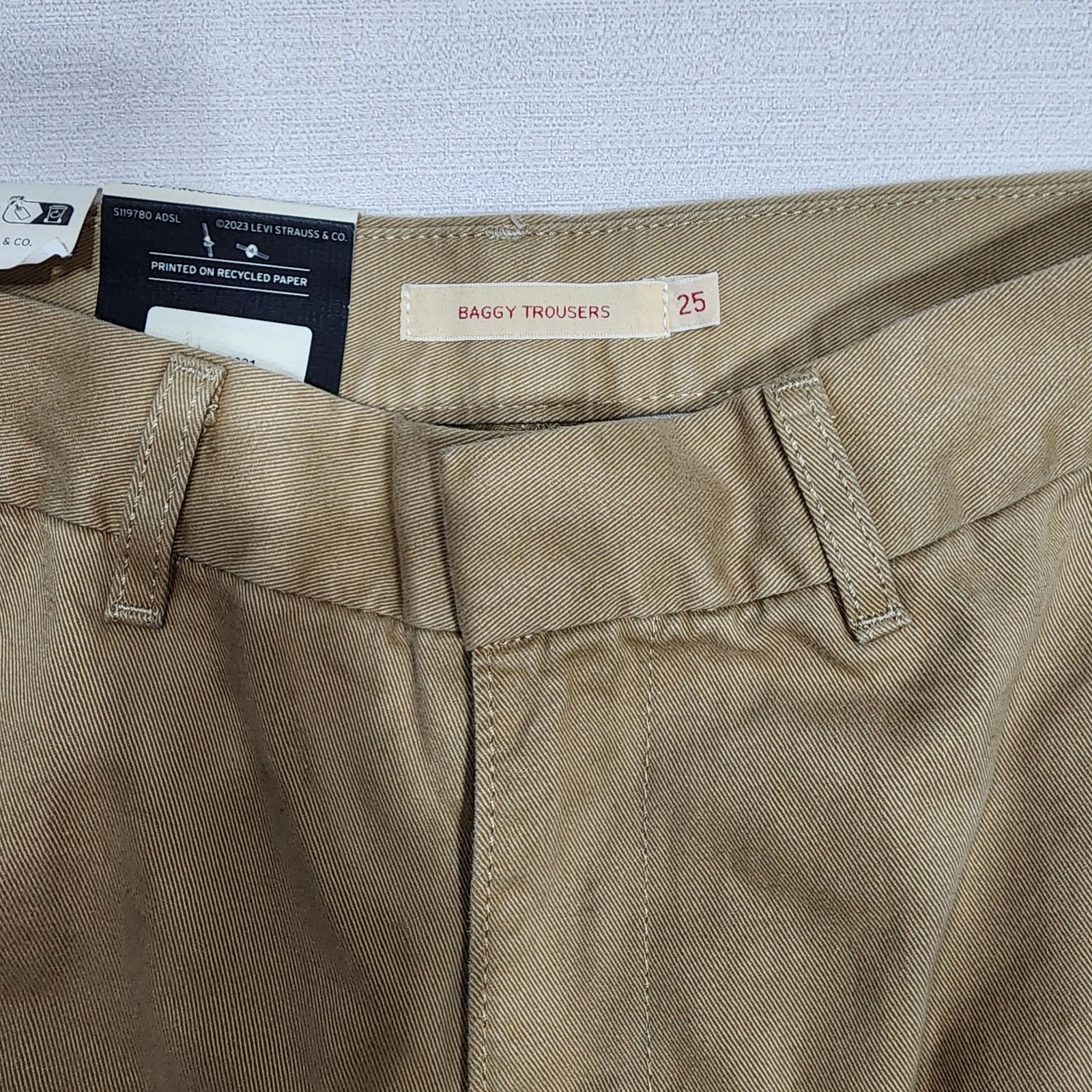 Levi's Levi's baggy trousers loose hips and thigh W25''xL31'' Size 25" / US 0 / IT 36 - 9 Thumbnail
