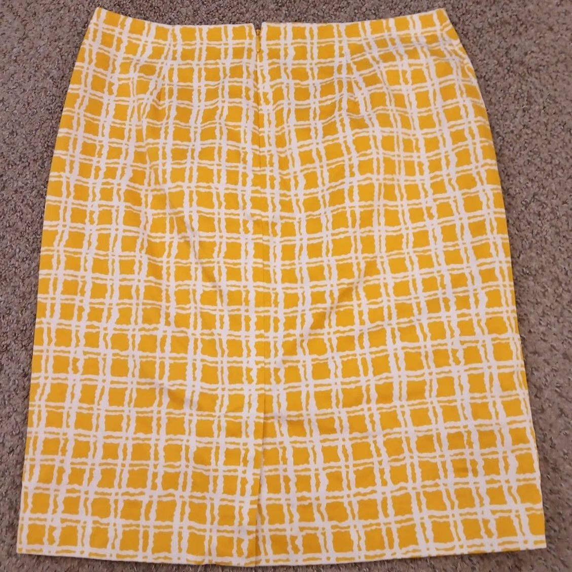 Talbots Talbots Skirt Petites 6P Yellow Geometric Knee Length Pencil Lined Slit Tight Zip Cotton Women Vintage No Size 28" / US 6 / IT 42 - 6 Thumbnail
