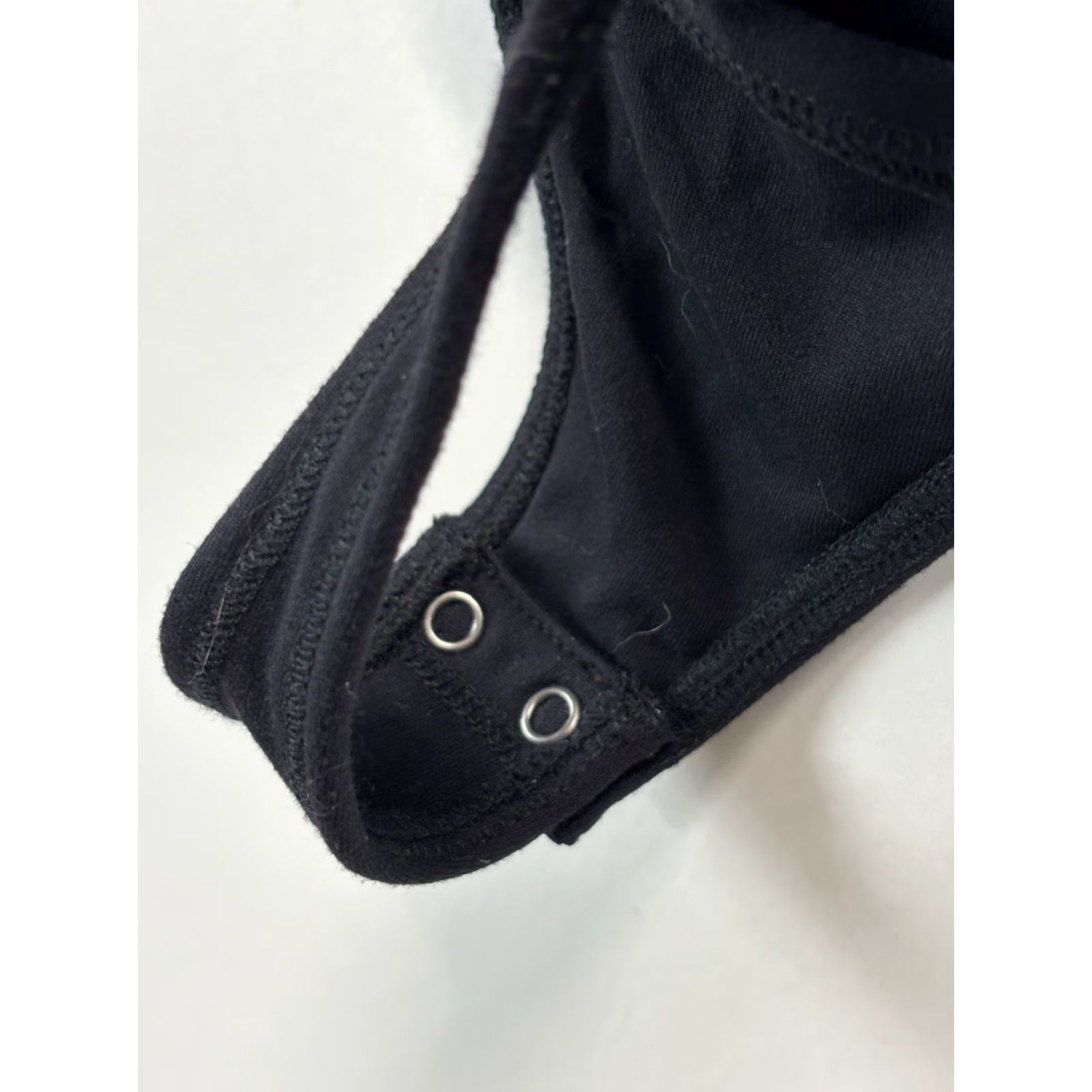 Abercrombie & Fitch Abercrombie & Fitch Women’s Body Suit Long Sleeve Black XXS Soft Collection Blouse Womens 2XS Solid Pre-owned Good Size XXS / US 00 / IT 34 - 4 Thumbnail