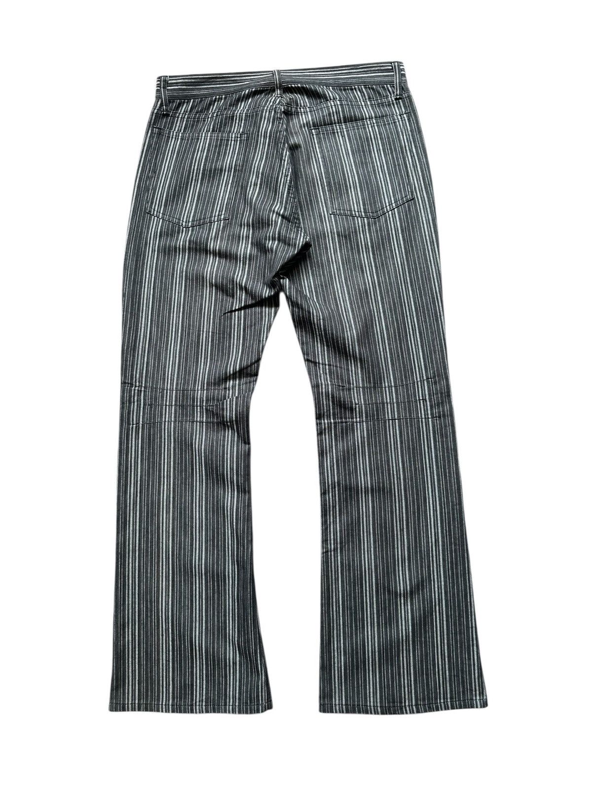 Share Spirit Homme 2000's Edge Rupert Wabash stripe denim flared jeans Size US 31 - 2 Thumbnail