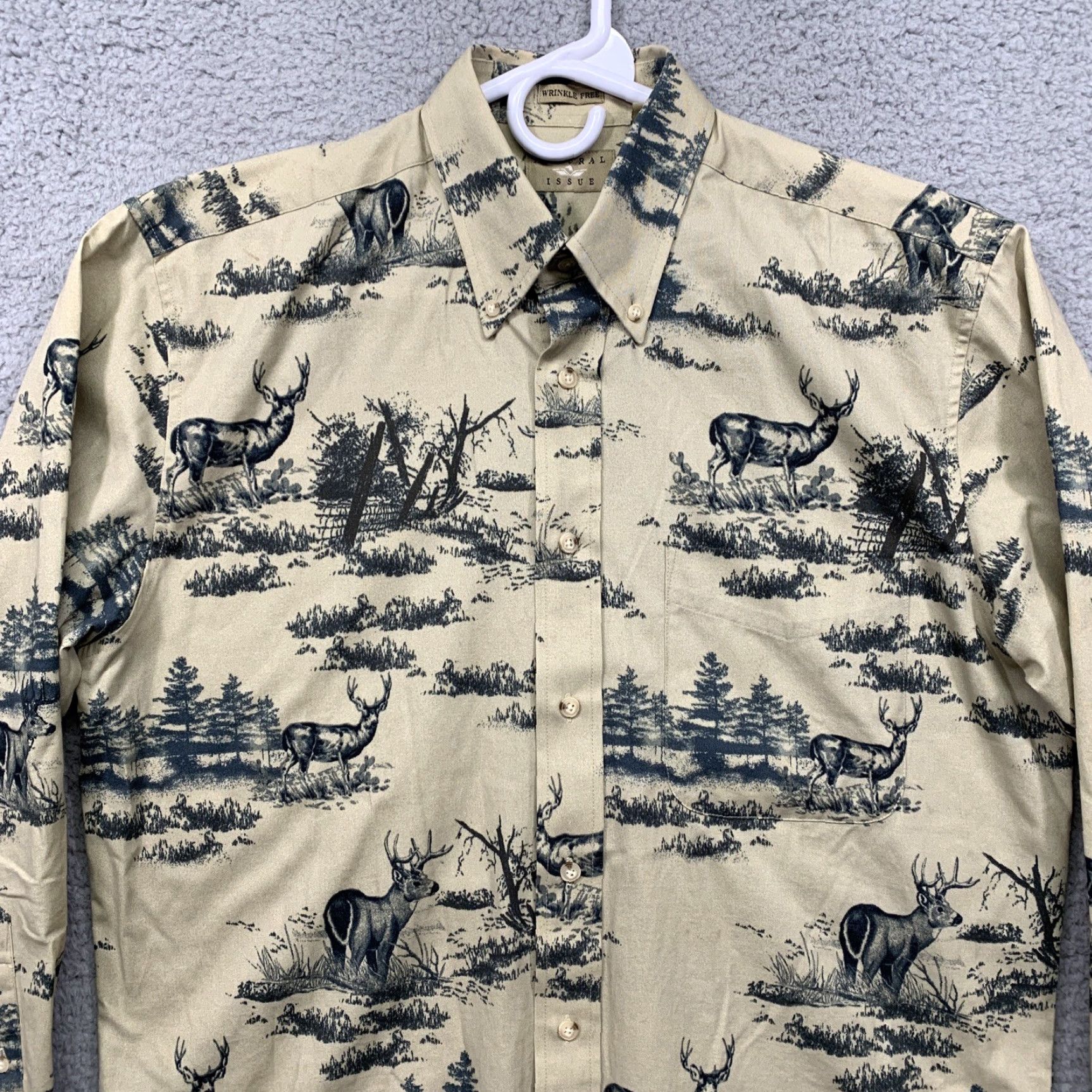 Vintage Natural Issue Mens Shirt S Wrinkle Free Tan Dark Green Black Bucks 1 Pocket Soft Size US S / EU 44-46 / 1 - 2 Thumbnail