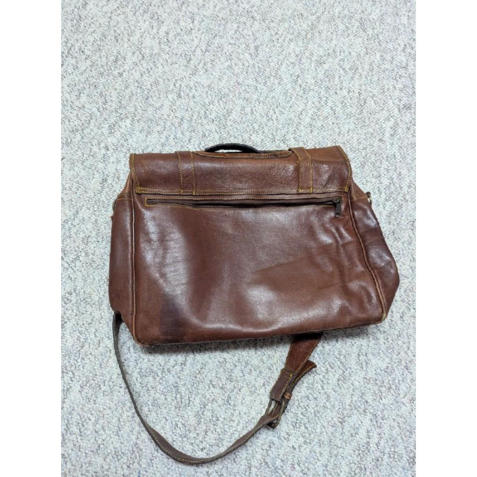 Eddie Bauer VINTAGE Eddie Bauer Messenger Bag COWHIDE Brown Leather LAPTOP Briefcase 16" Bag Medium Men Size ONE SIZE - 8 Thumbnail