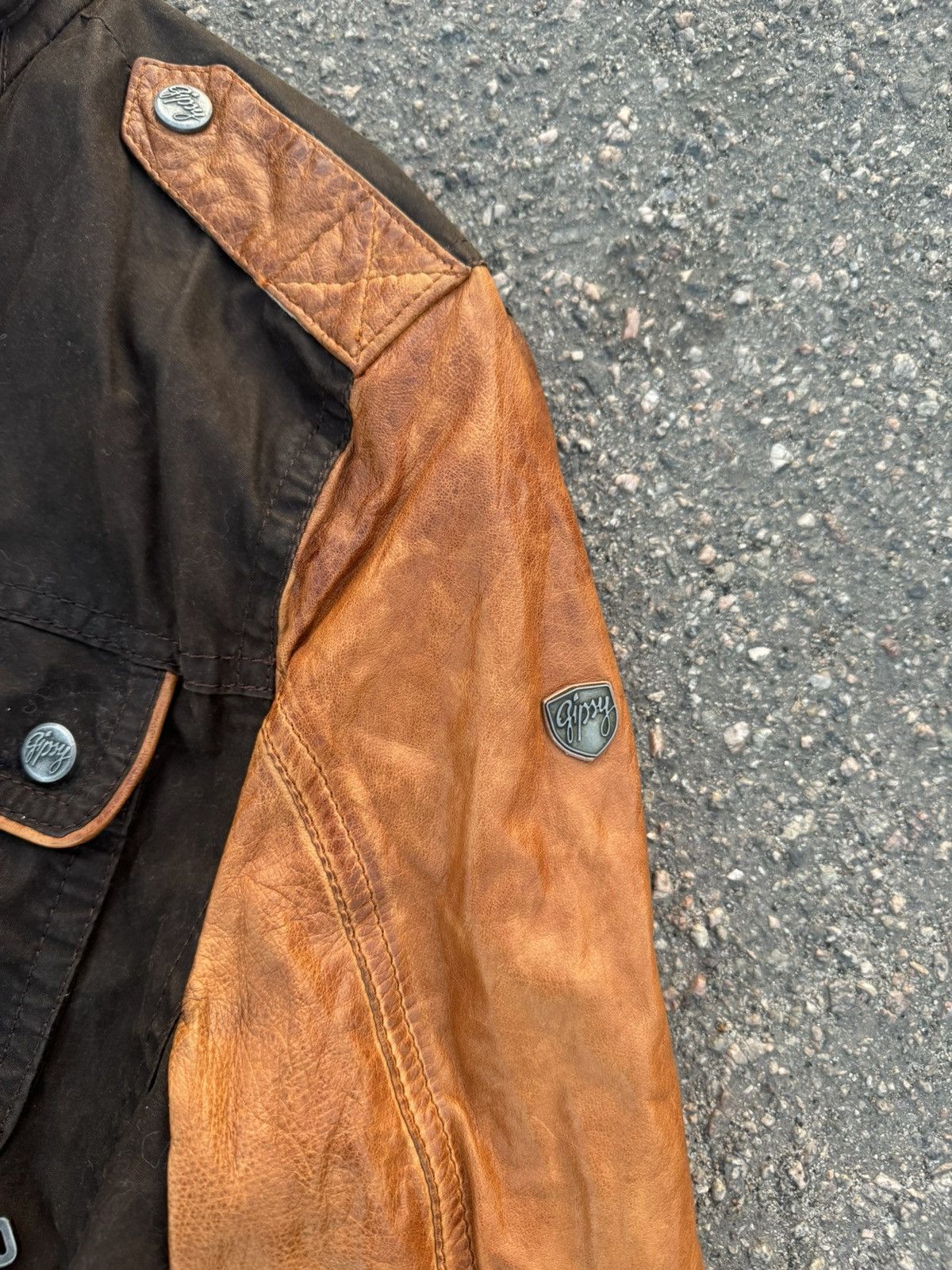 Vintage Vintage Y2K Gipsy Wax Leather Motorcycle Jacket Size US M / EU 48-50 / 2 - 5 Thumbnail