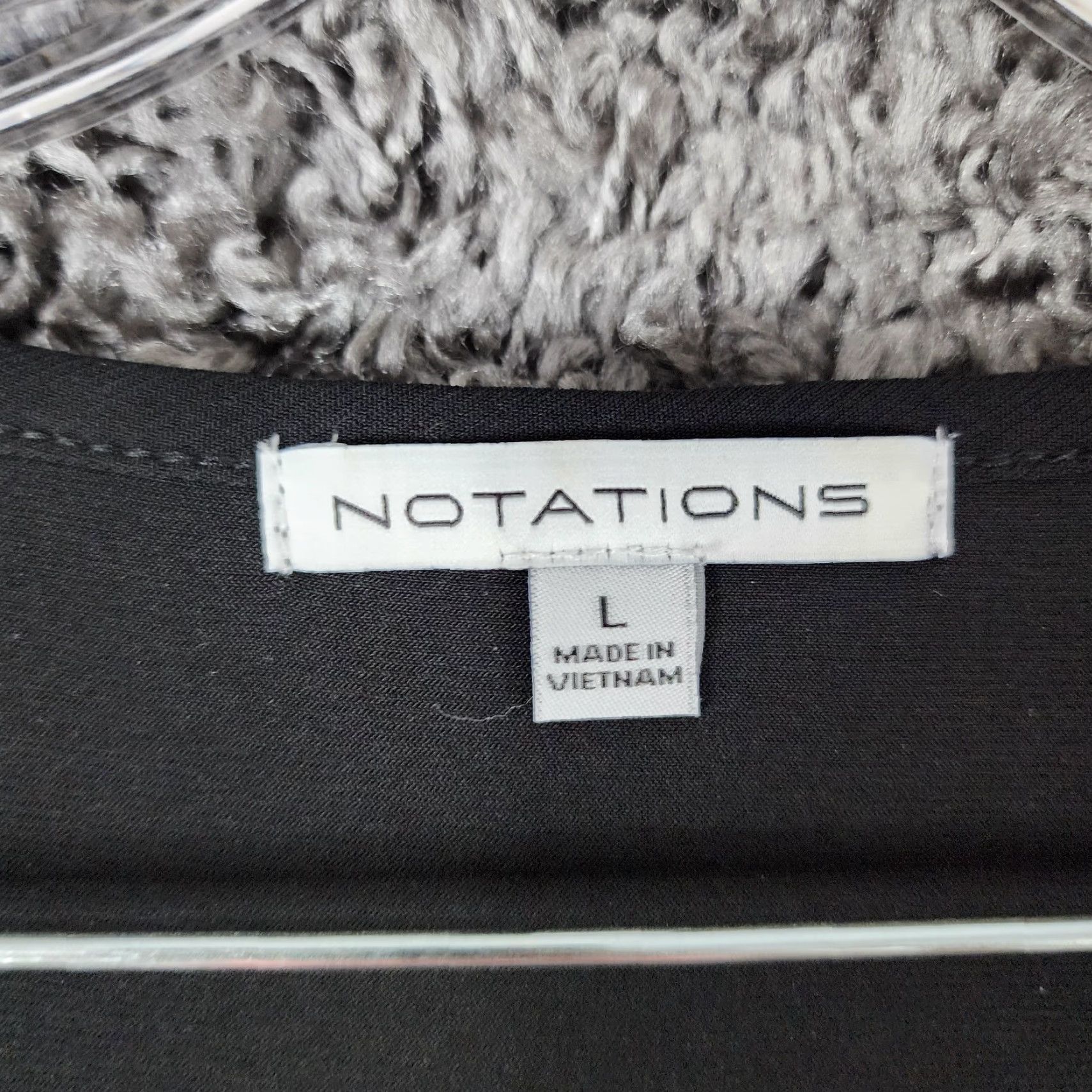 Vintage VINTAGE Notations? Wait, not vintage—Just Notations Women’s Blue Black Long Sleeve Pullover Blouse Size L Size L / US 10 / IT 46 - 4 Thumbnail