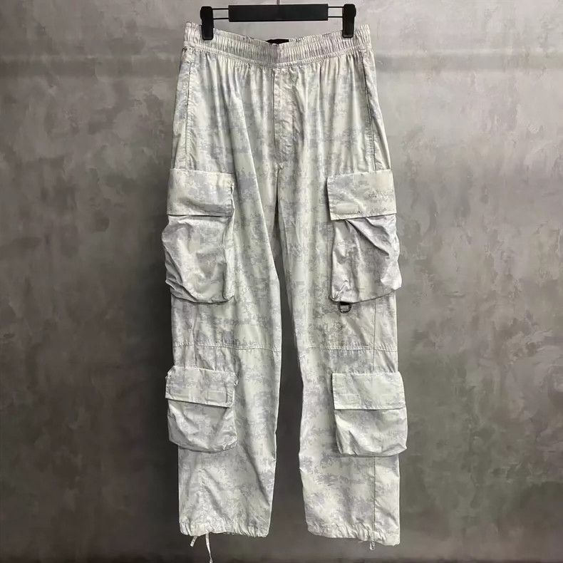 Givenchy Givenchy Latest White Camouflage Multifunctional Pockets E Size US 32 / EU 48 - 1 Thumbnail