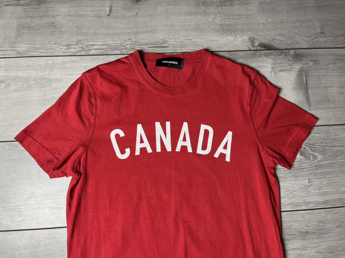 Dsquared2 Dsquared 2 Tshirt Canada logo size Large Size US L / EU 52-54 / 3 - 3 Thumbnail