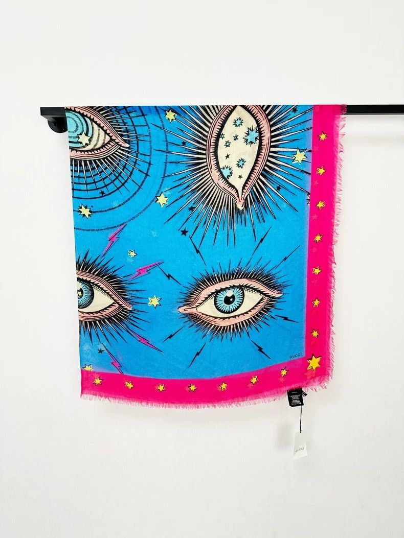 Gucci Gucci Scarf 140cm*140 2502-Nextarrow Size ONE SIZE - 1 Thumbnail