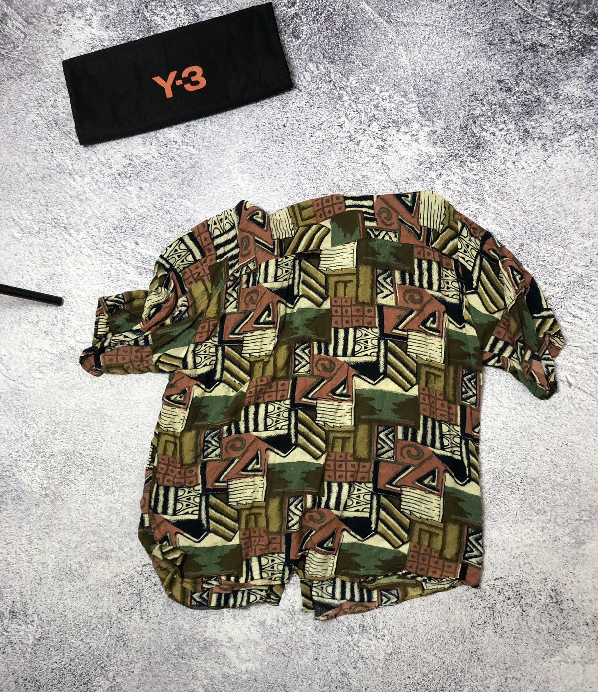 Vintage Vintage craze shirt Hawaiin size Xxl y2k rare casual Size US XXL / EU 58 / 5 - 5 Thumbnail