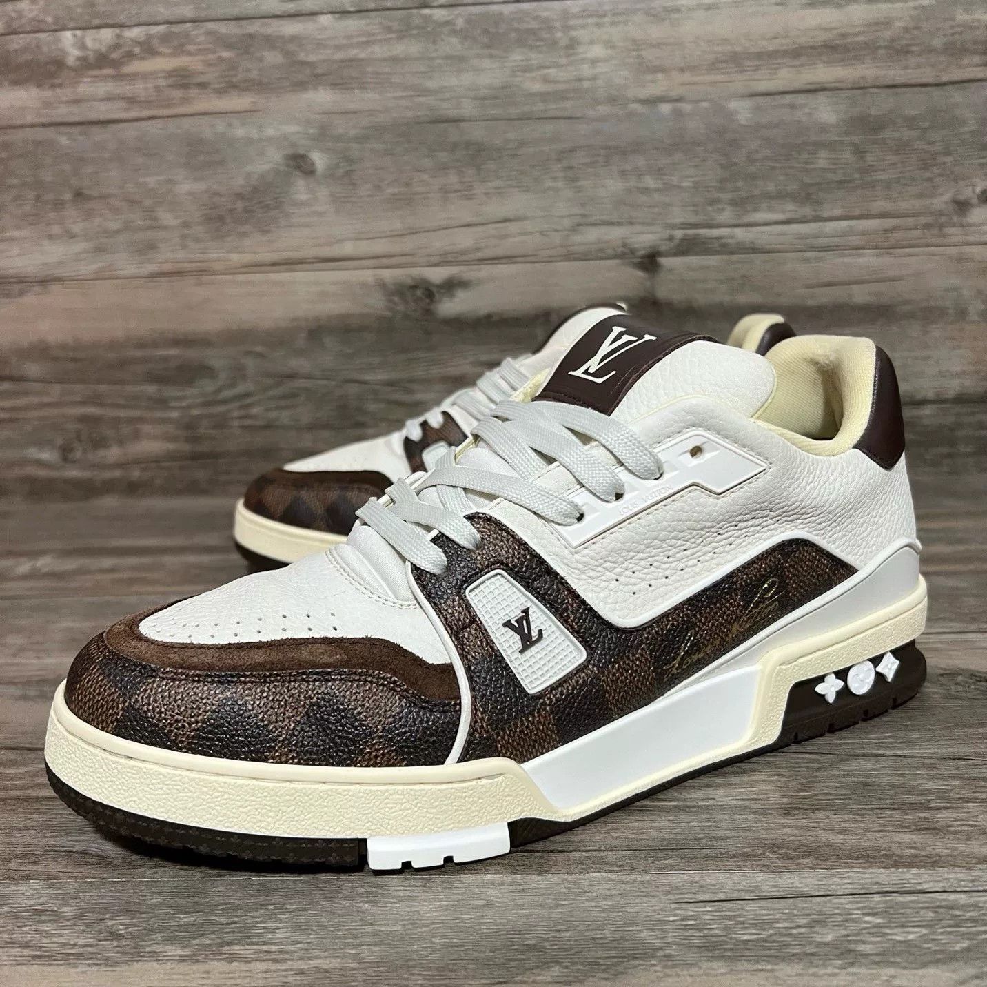 Louis Vuitton Louis Vuitton Training Multi Lowtop Sneakers 41 Men Size US 8.5 / EU 41-42 - 1 Thumbnail