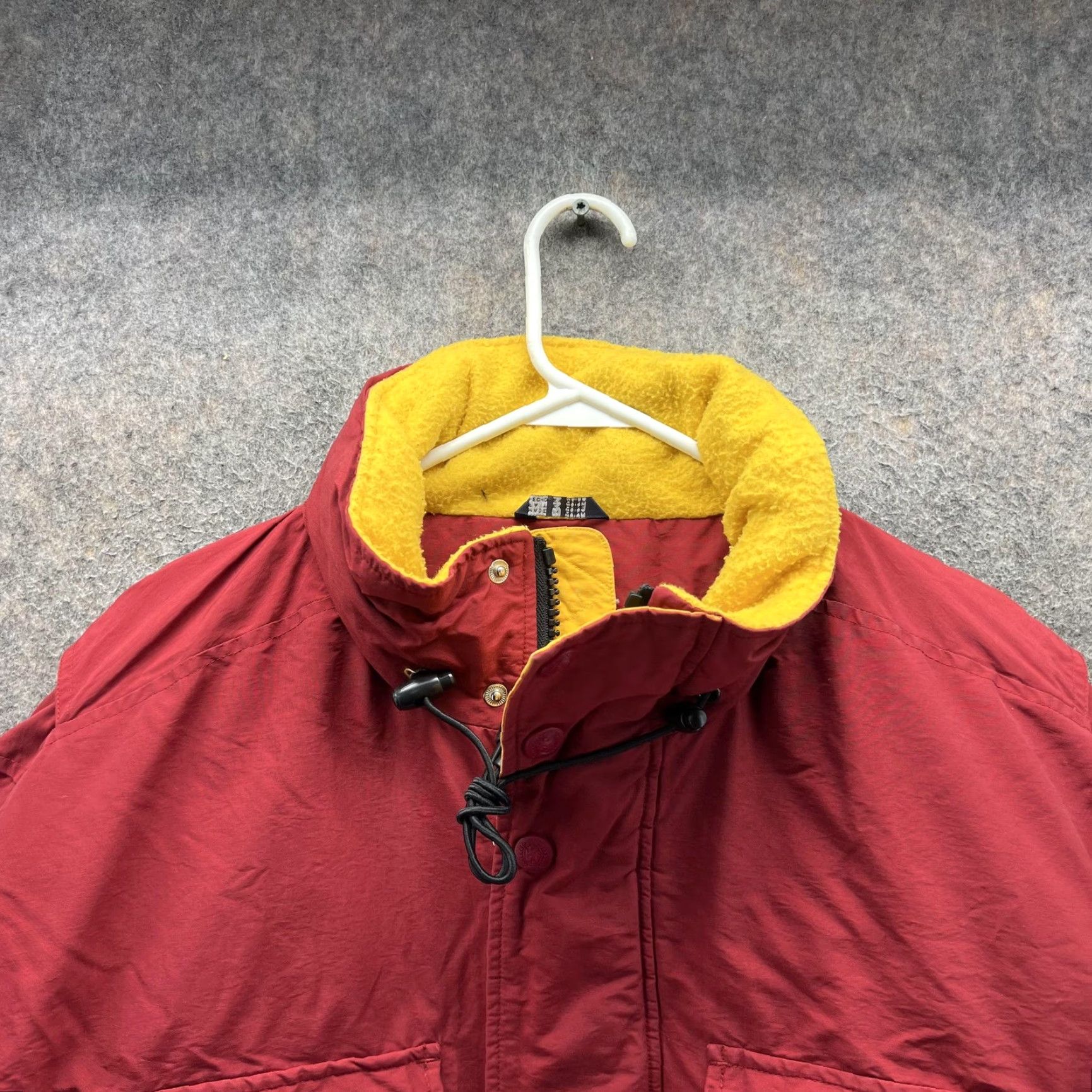 Tommy Hilfiger Tommy Hilfiger Jacket Mens L Red Insulated Puffer Full Zip Pockets Outdoor Size US L / EU 52-54 / 3 - 7 Thumbnail