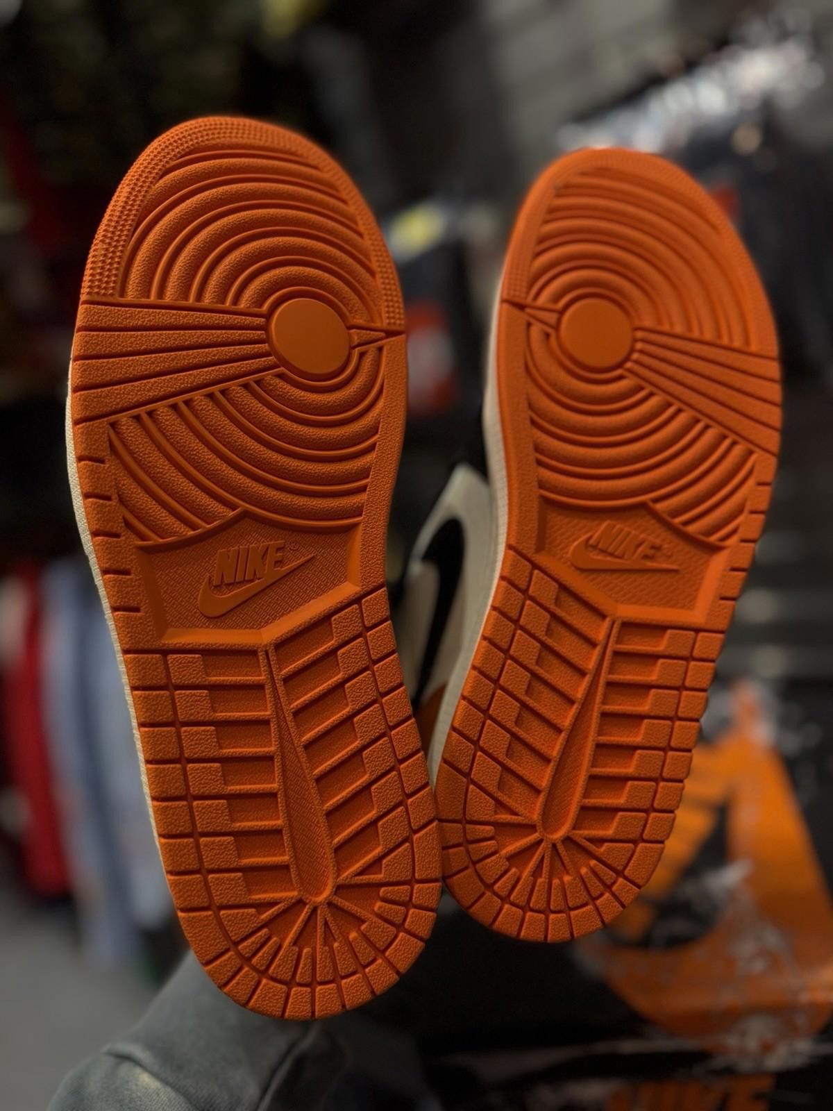 Jordan Brand Size 11 Air Jordan 1 Retro OG 2025 High Shattered Backboard Size US 11 / EU 44 - 9 Thumbnail