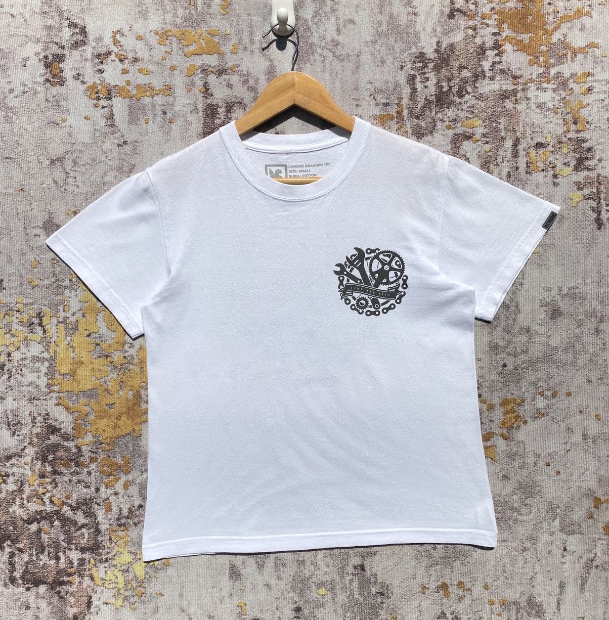 Chrome Industries Chrome Industries Cycling Live The City Shirt Size US S / EU 44-46 / 1 - 2 Thumbnail