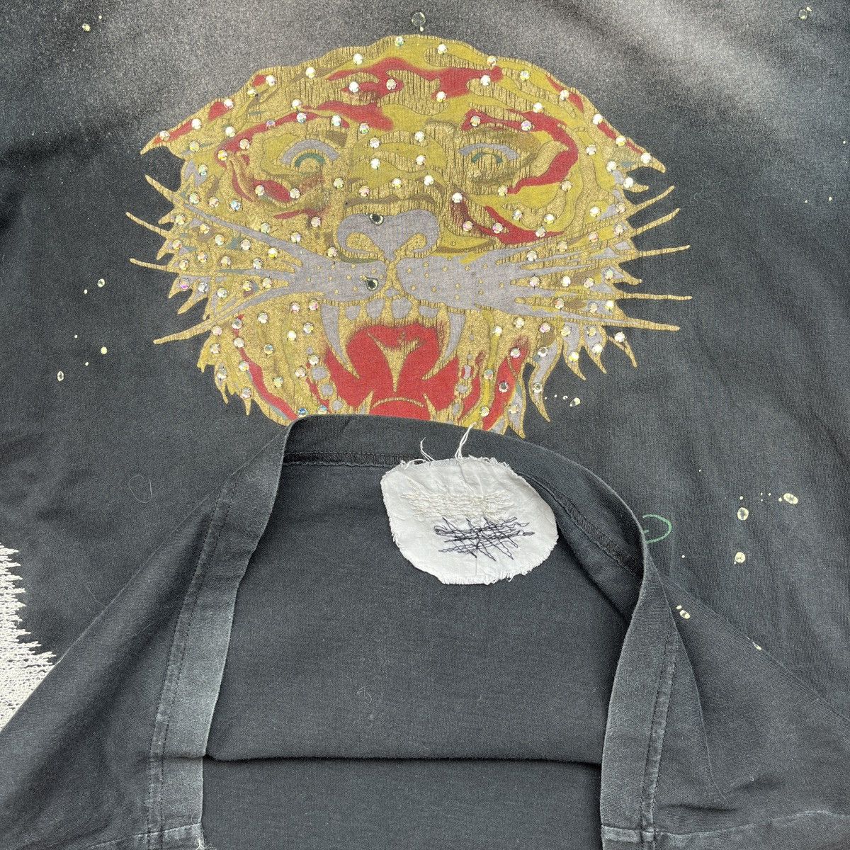 Ed Hardy Faded Distressed Style Don Ed Hardy Tiger Printed TShirt Size US S / EU 44-46 / 1 - 19 Thumbnail