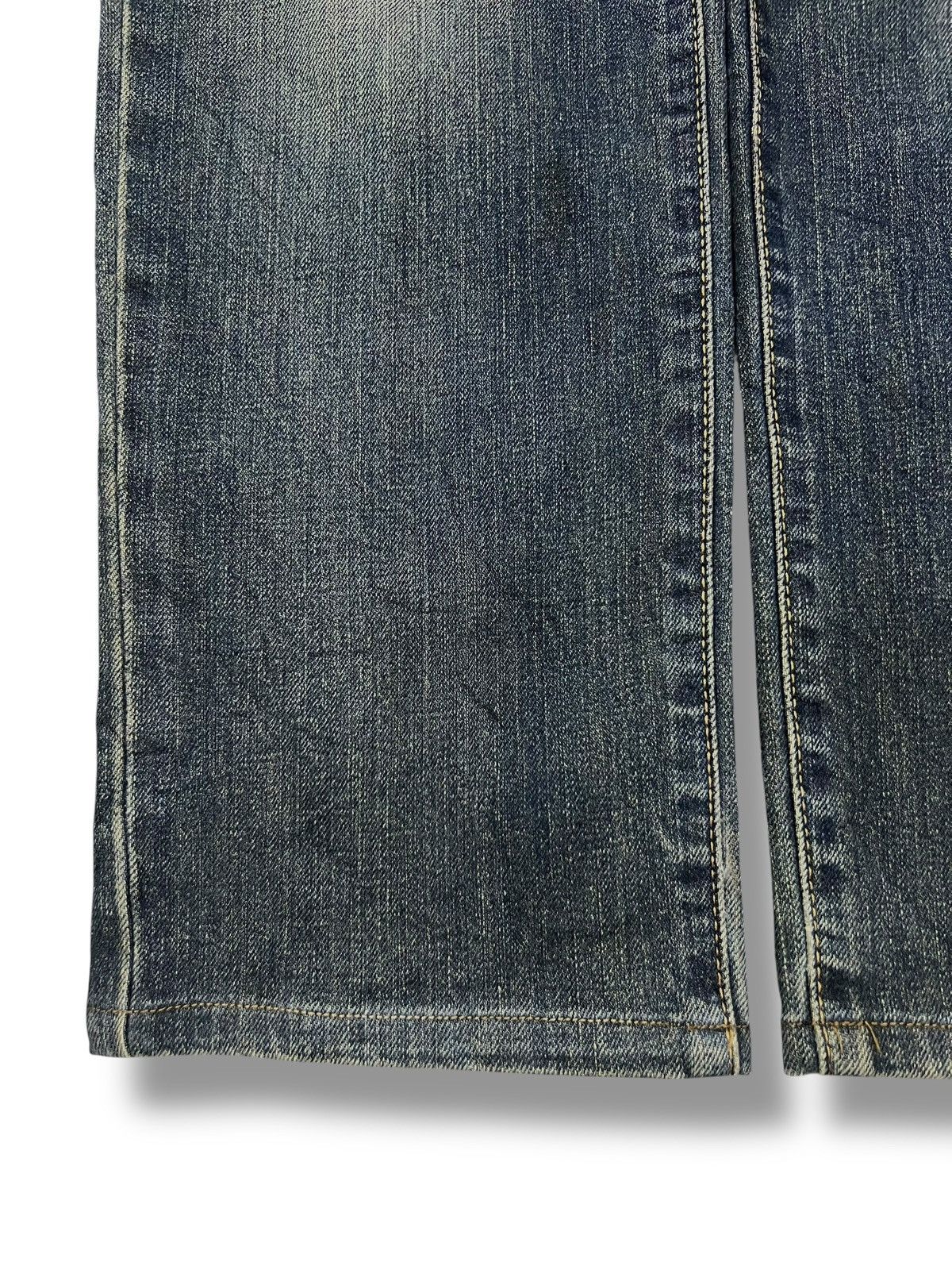 Wrangler Vintage Y2K Wrangler - Faded Mud Wash, Distressed Jeans Size US 31 - 6 Thumbnail