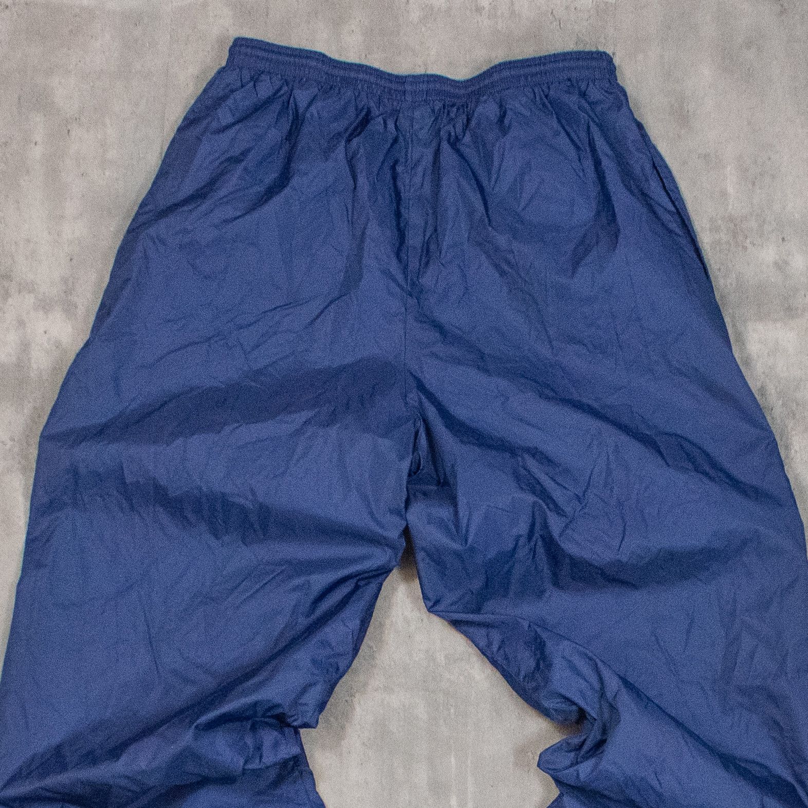 Nike Vintage 90's Nike Tonal Baggy Relax Fit Navy Sweatpant's Size US 30 / EU 46 - 11 Thumbnail