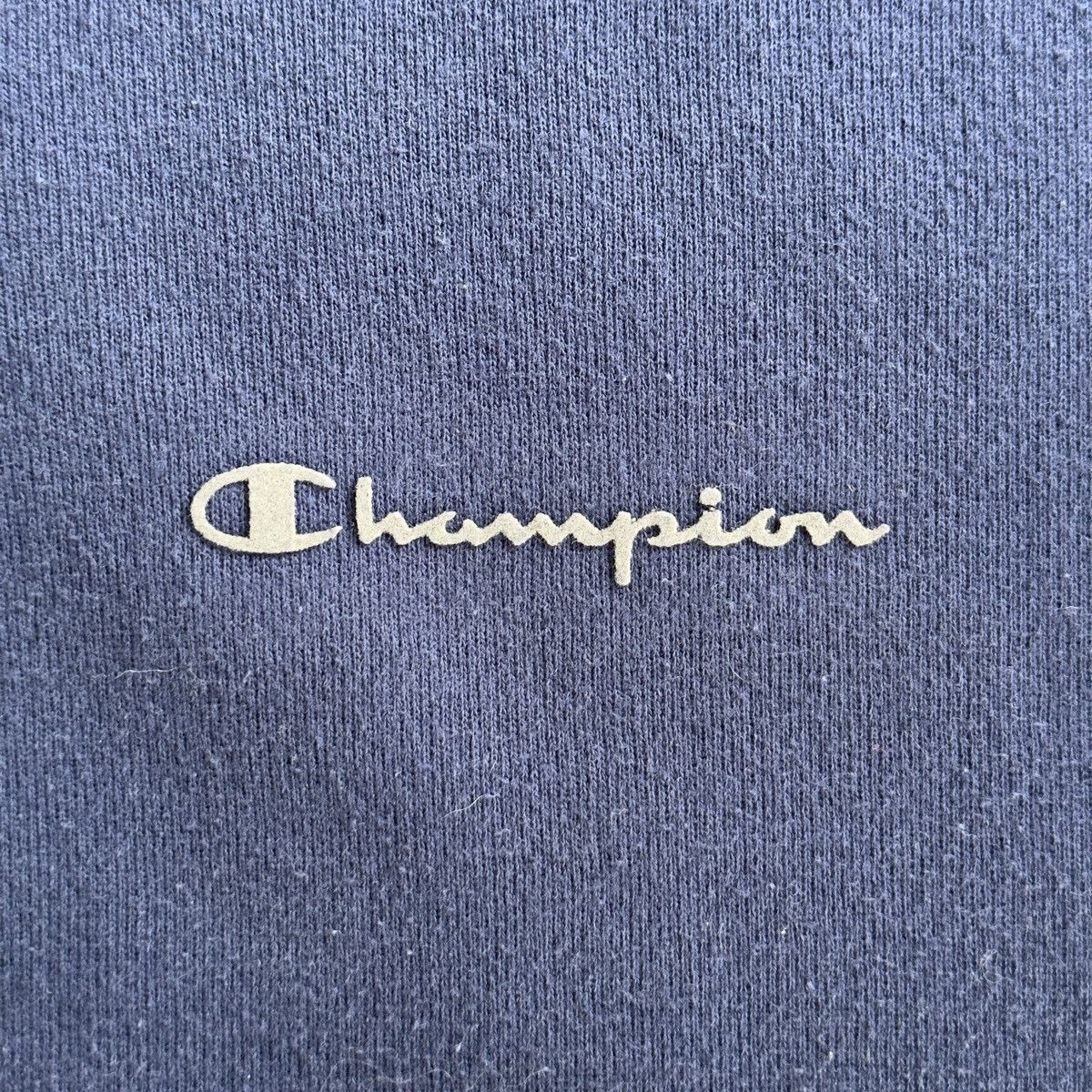 Champion VINTAGE Y2k CHAMPION felt logo crewneck - navy Size US L / EU 52-54 / 3 - 4 Thumbnail