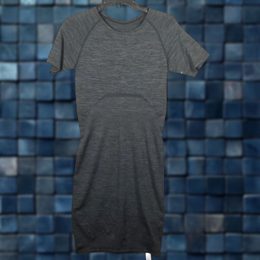 Nike Nike Dress Women's Small Black Short Sleeve Seamless Knit Athletic Running Gym Size 28" / US 6 / IT 42 - 1 Thumbnail