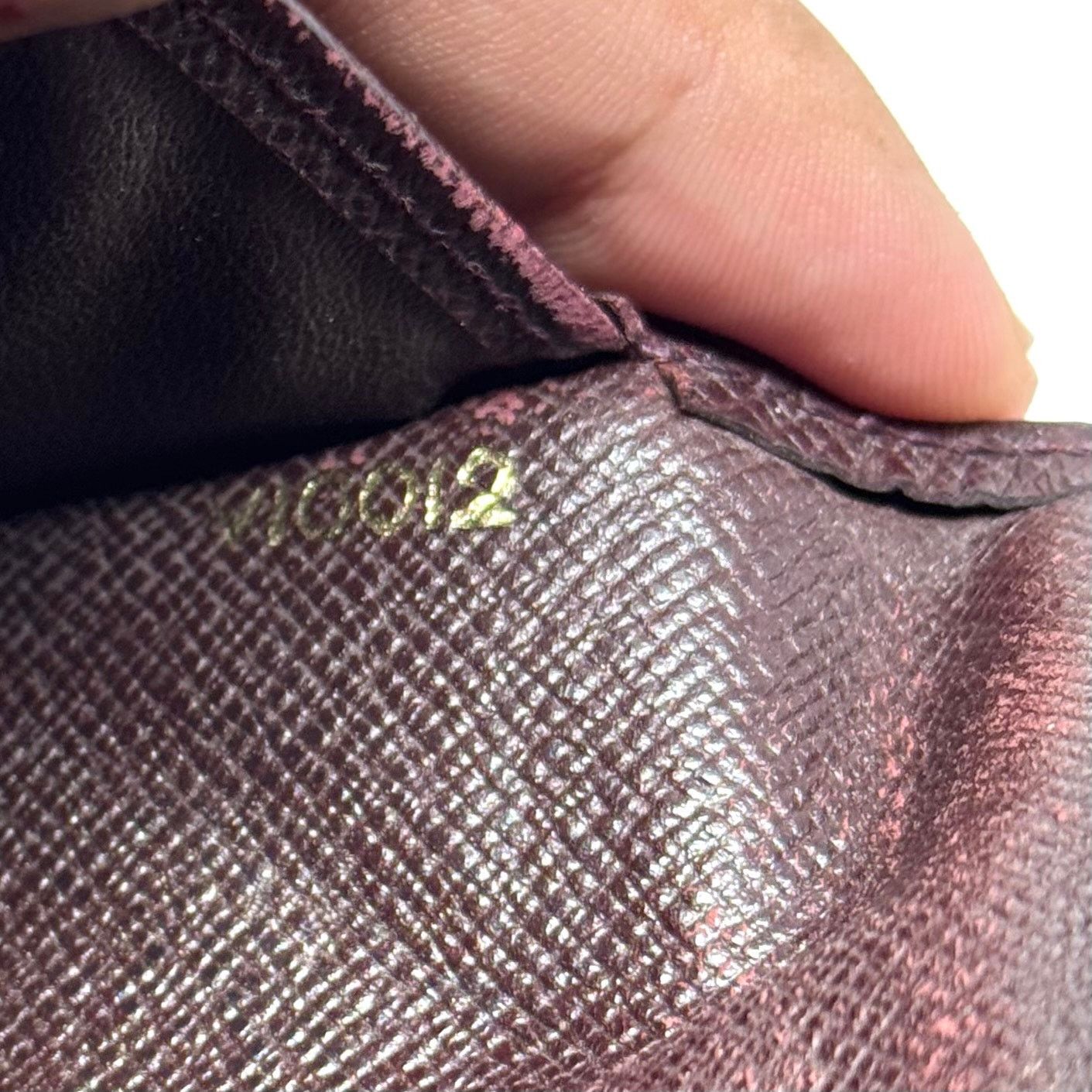 Louis Vuitton Louis Vuitton Taiga Long Wallet Size ONE SIZE - 9 Thumbnail
