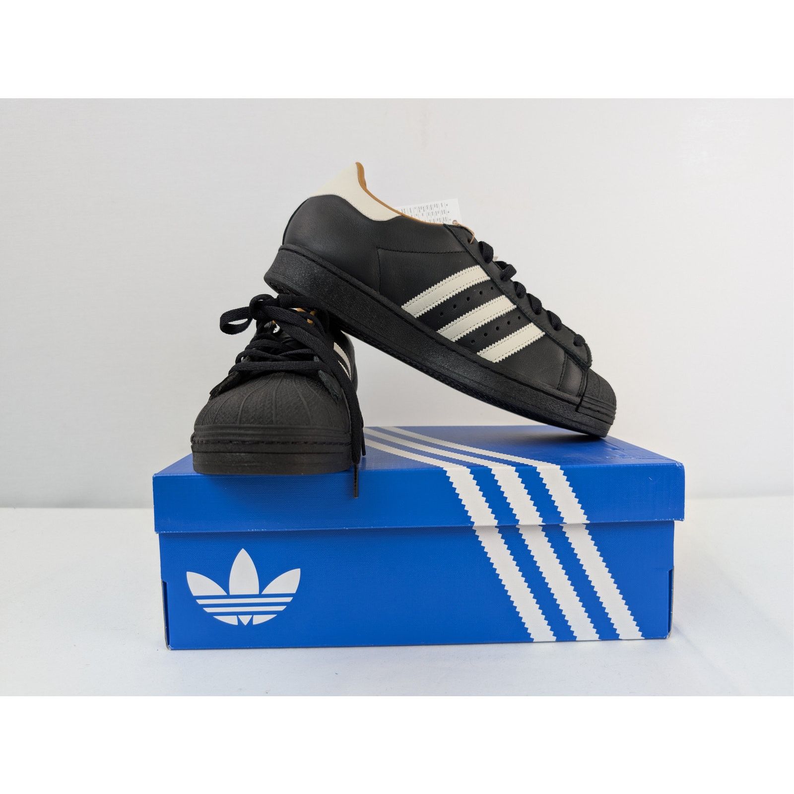 Adidas × JJJJound o1rshd1 Superstar OG Originals Sneakers in Core Black Size US 9.5 / EU 42-43 - 19 Thumbnail
