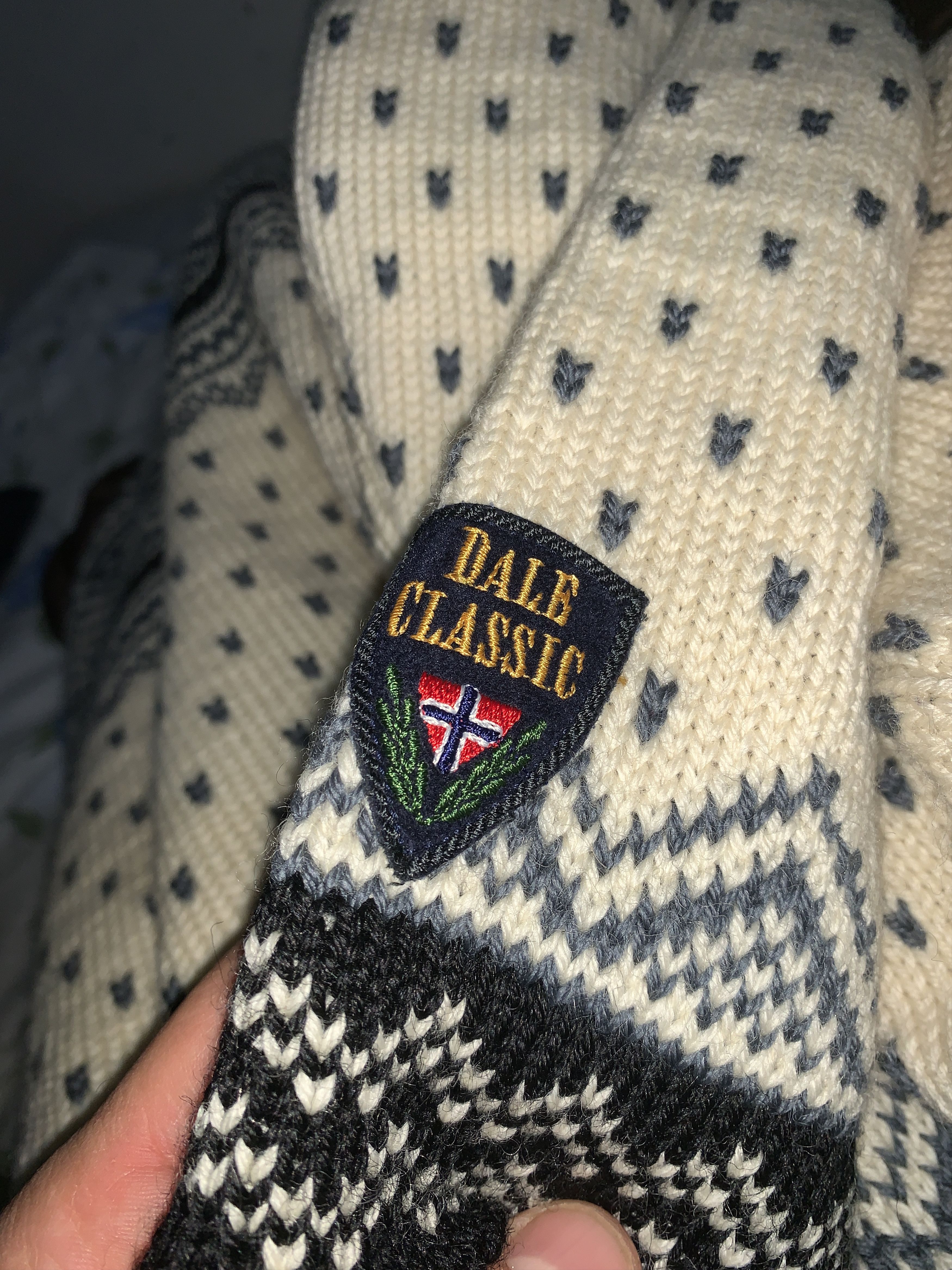 Dale Of Norway Dale Of Norway Winter Classic Cardigan Jacket Size L 52 54 Size US L / EU 52-54 / 3 - 19 Thumbnail