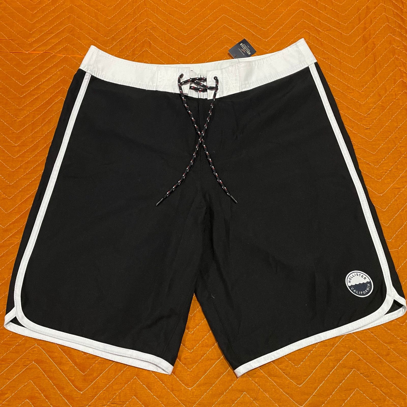 Hollister Hollister Board Shorts Size US 32 / EU 48 - 1 Thumbnail