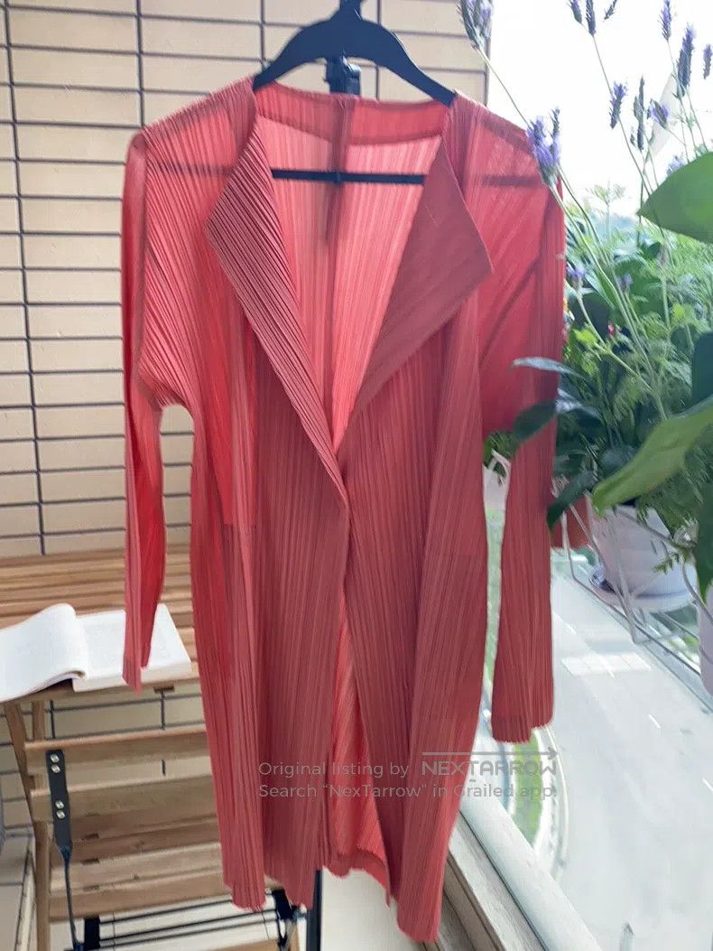 Issey Miyake Issey Miyake Pink Coat Size L / US 10 / IT 46 - 2 Thumbnail
