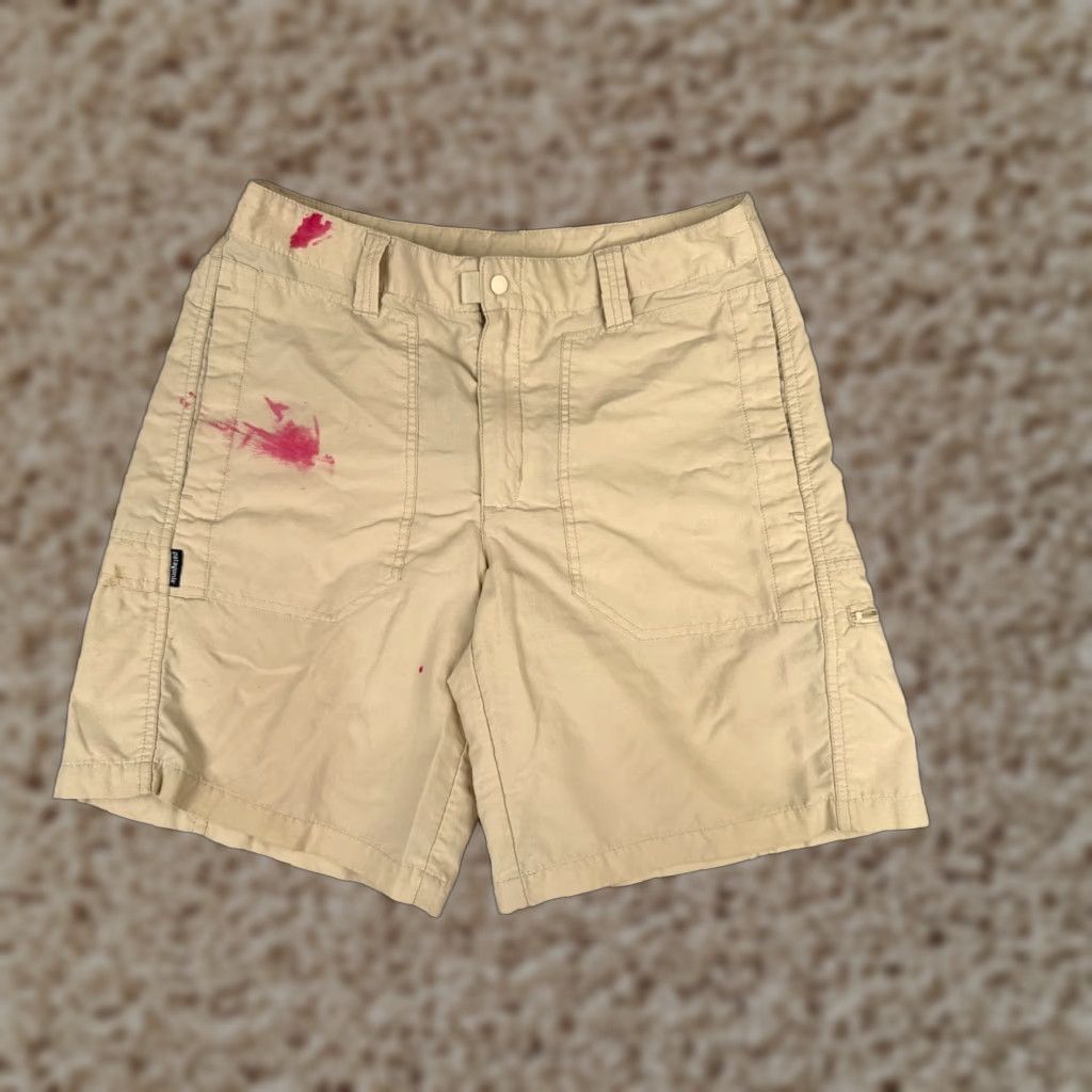 Patagonia Patagonia Shorts Women 6 Beige Nylon Cargo Zip Pockets Hiking Camp 27x8 Size 28" / US 6 / IT 42 - 1 Thumbnail