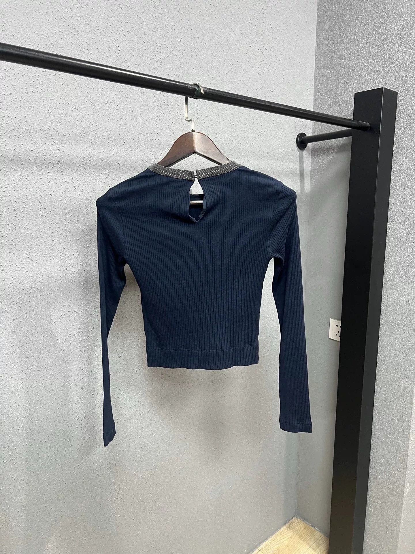 Brunello Cucinelli Brunello Cucinelli Dark Blue Beaded Knit Top Size US S / EU 44-46 / 1 - 2 Thumbnail