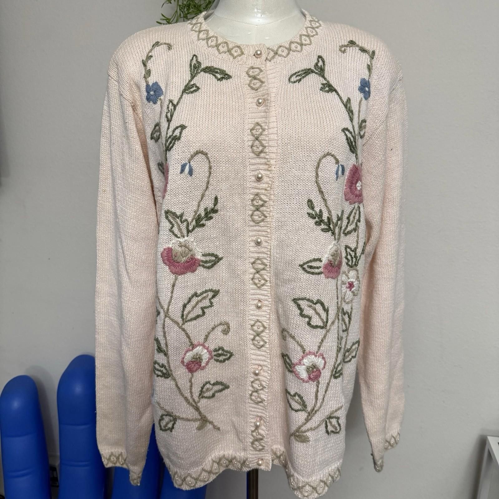 Designer Ramie 80s Floral Cottage Core Embroidered Beaded Cardigan L Size L / US 10 / IT 46 - 1 Thumbnail