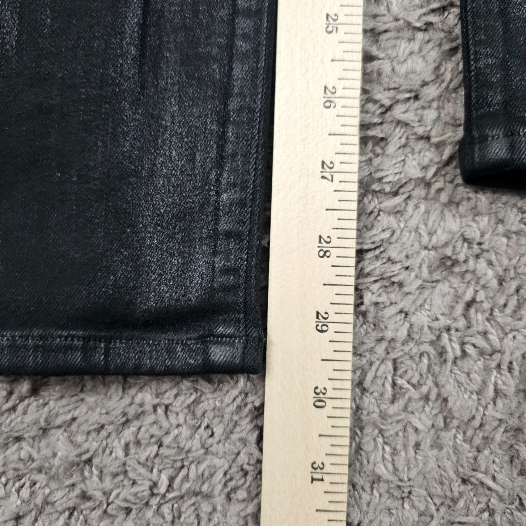 Citizens Of Humanity VINTAGE Citizens of Humanity Skinny Jeans Women 24 Black Coated Denim High Rise Stretch 2000s Size 42" / US 20 - 6 Thumbnail