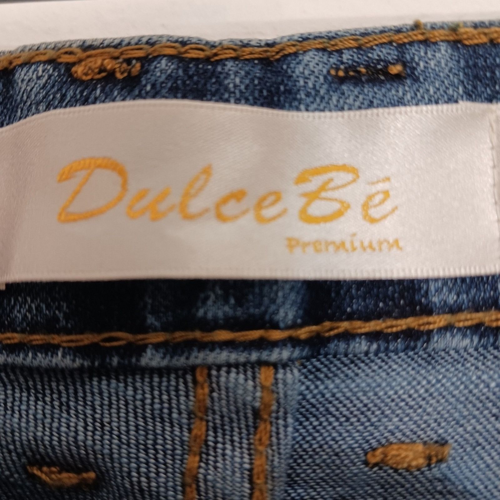 Vintage Jeweled Jeans Sz 28 Blue BEADED FLORAL PEARLS Boho Cottage Size 28" / US 6 / IT 42 - 18 Thumbnail