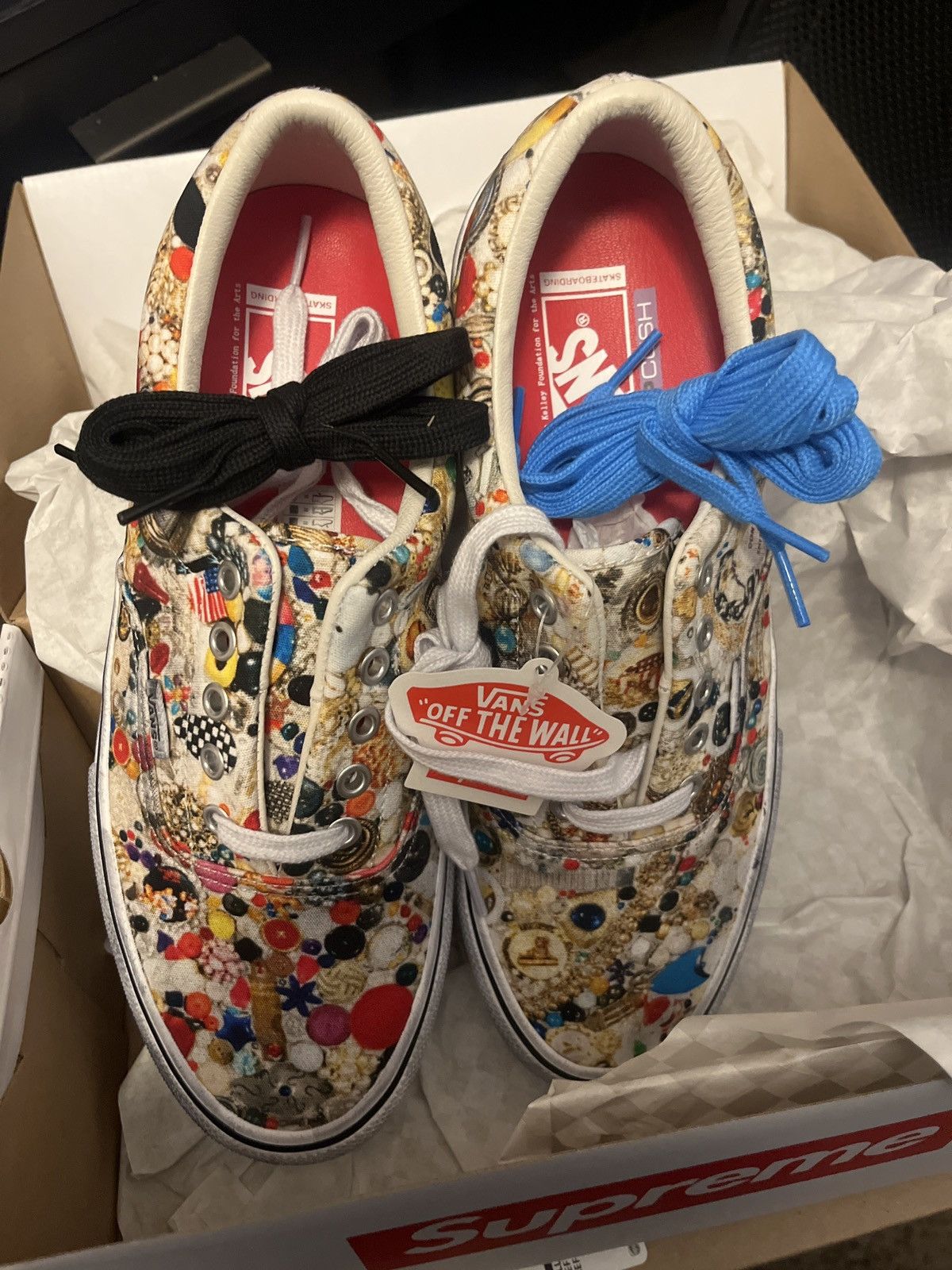 Supreme × Vans Supreme Mike Kelley Vans Era Size US 9.5 / EU 42-43 - 14 Thumbnail
