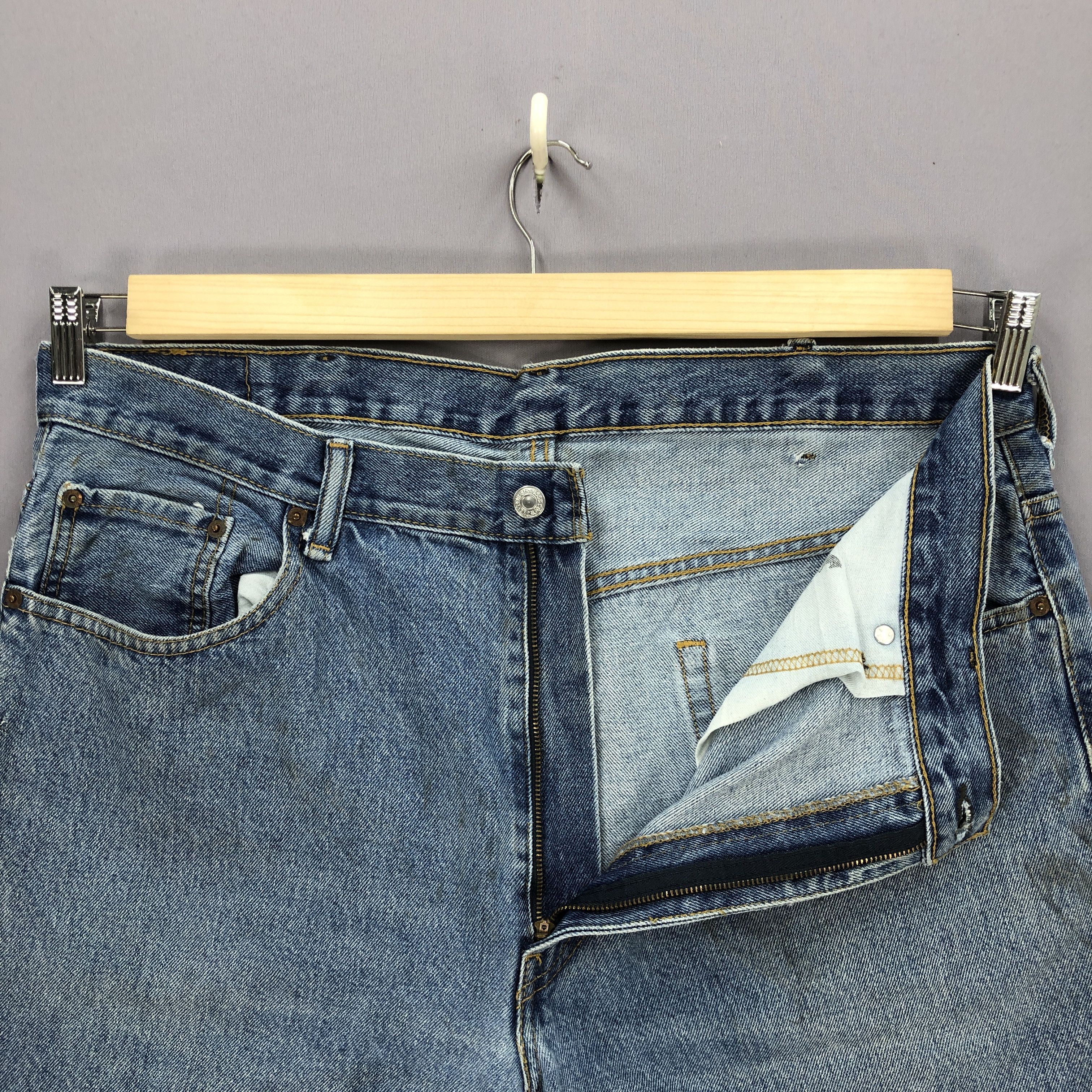 Levi's Vintage Levis Dirty Jeans Levis 550 Faded Blue Denim Size US 38 / EU 54 - 6 Thumbnail