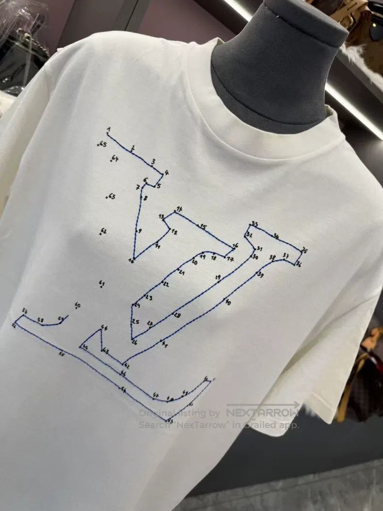 Louis Vuitton Louis Vuitton Lianliankan embroidered logo half-sleeve T-s Size US L / EU 52-54 / 3 - 5 Thumbnail