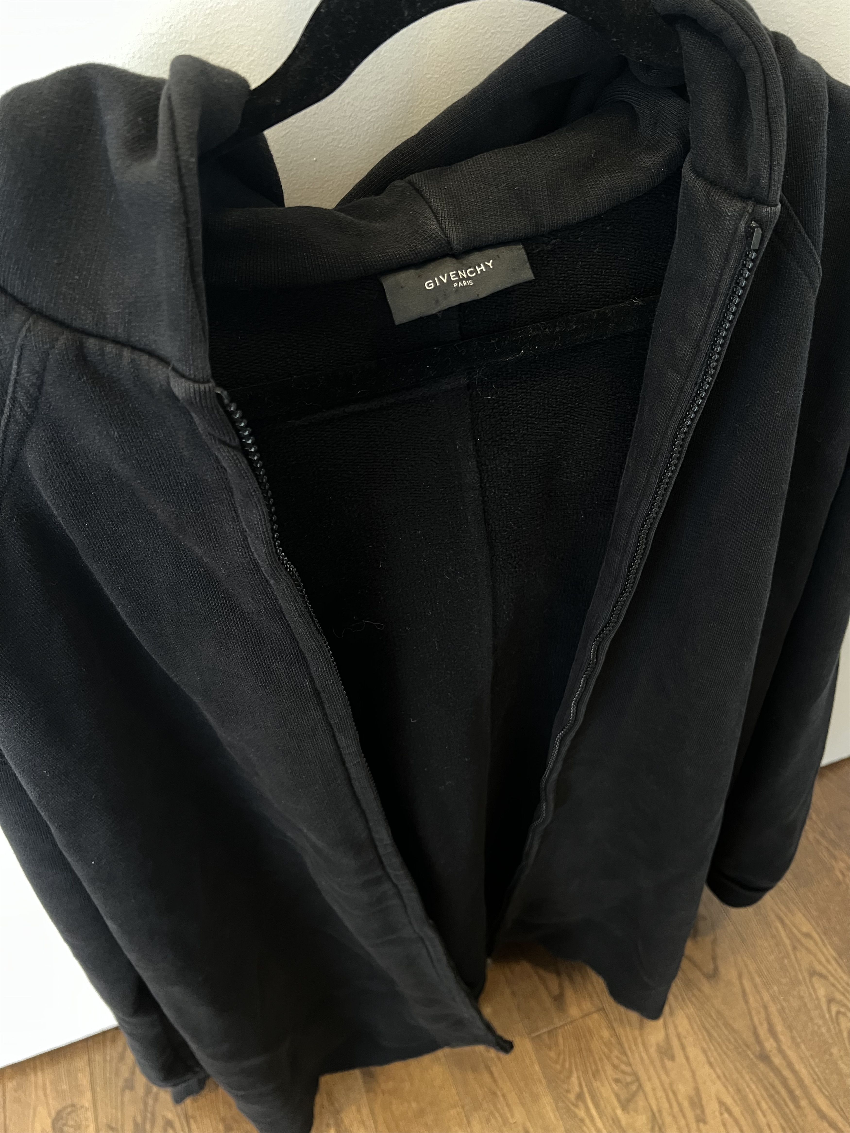 Givenchy Givenchy / Vintage Black Slim Hoodie Size US M / EU 48-50 / 2 - 2 Thumbnail