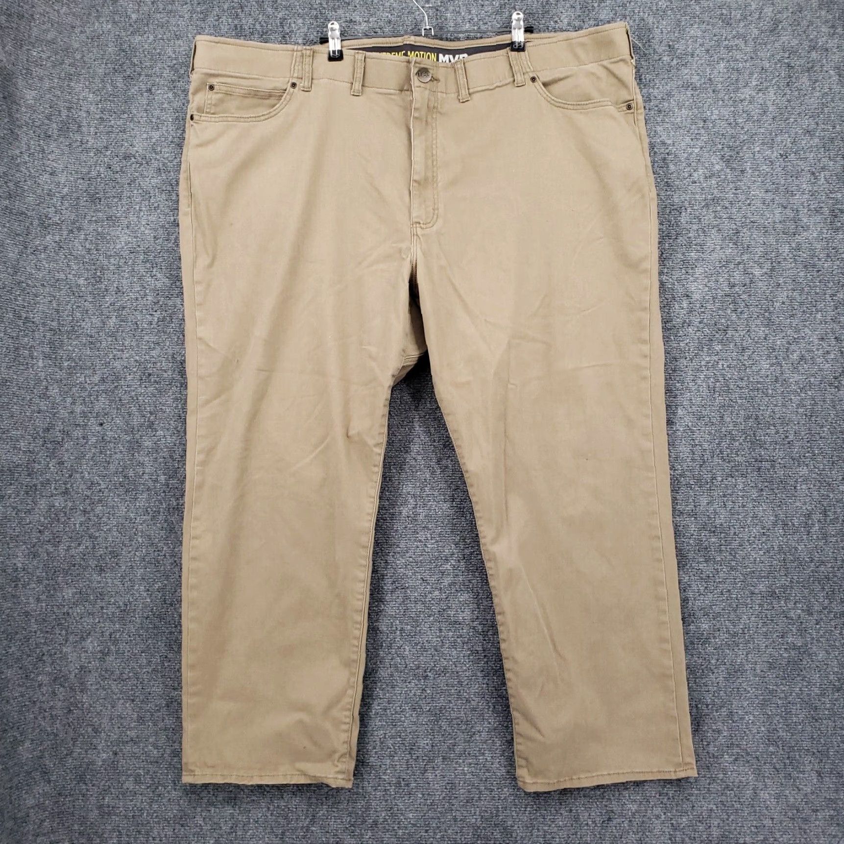 Lee Men s Beige Khaki Chino Lee Extreme Motion MVP Straight Leg Casual Stretch Pants 48X27 Grailed