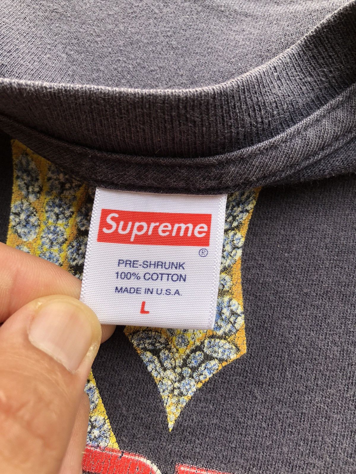 Vintage Vintage Supreme Diamond SS18 Shirt Faded Tee Size US L / EU 52-54 / 3 - 8 Thumbnail