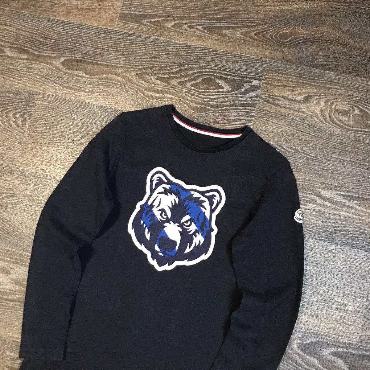 Moncler Moncler Big Logo Bear women sweatshirt long sleeve size Xs/S Size S / US 4 / IT 40 - 2 Thumbnail