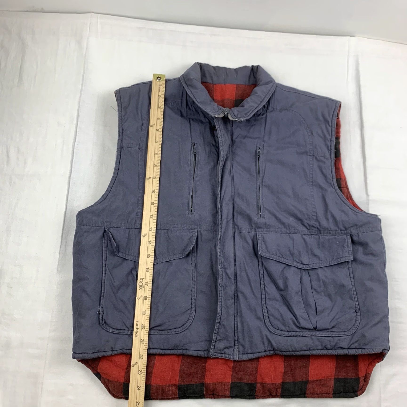 Vintage VINTAGE Guys Actionwear Puffer Vest Adult Large Blue Red Plaid Reversible 90s Size US L / EU 52-54 / 3 - 7 Thumbnail