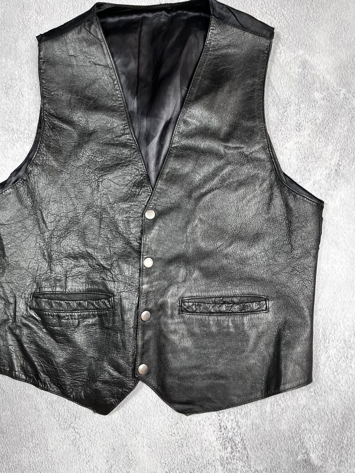 Leather × Vintage Vintage 90s leather vest retro biker style streetwear size M Size US M / EU 48-50 / 2 - 3 Thumbnail