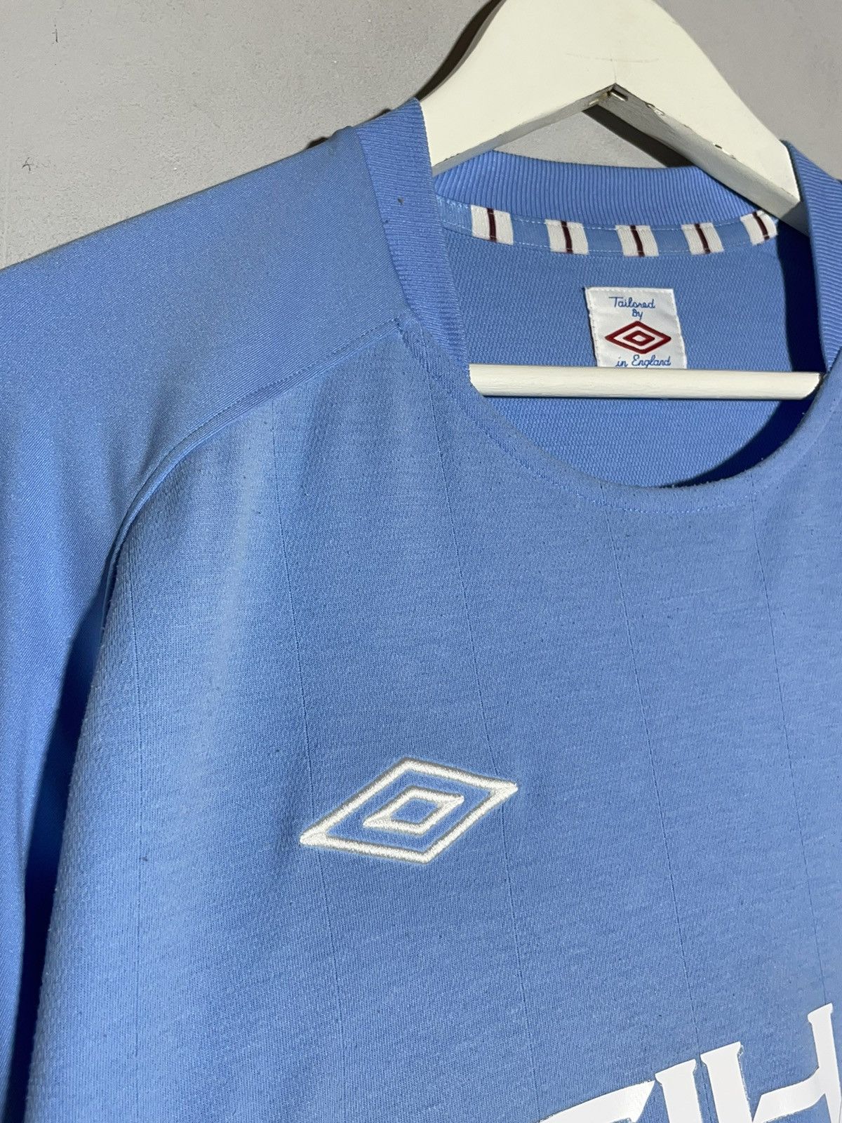 Umbro × Vintage #21 David Silva Manchester City Umbro 2010/11 Long Sleeve Size US M / EU 48-50 / 2 - 5 Thumbnail