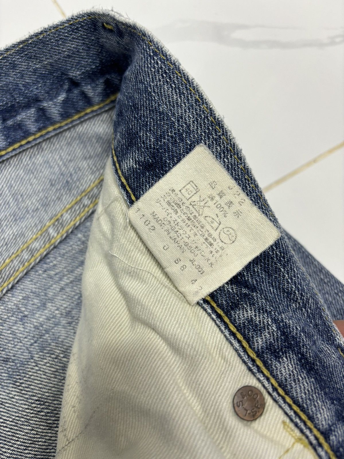 Levi's VINTAGE LEVIS 503B Big E Selvedge Denim Short Jeans Size US 32 / EU 48 - 10 Thumbnail
