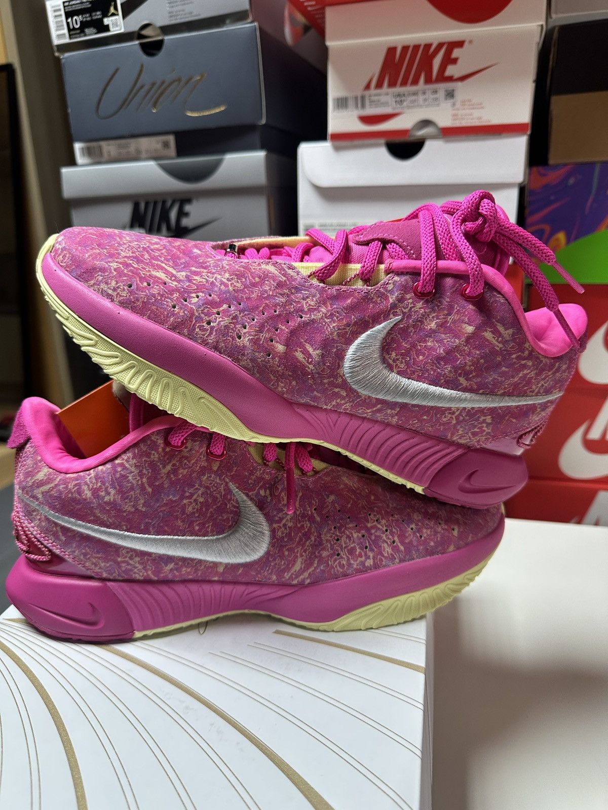 Nike New Nike Lebron XXI Size 9 US Men The World Is Your Oyster Size US 9 / EU 42 - 6 Thumbnail