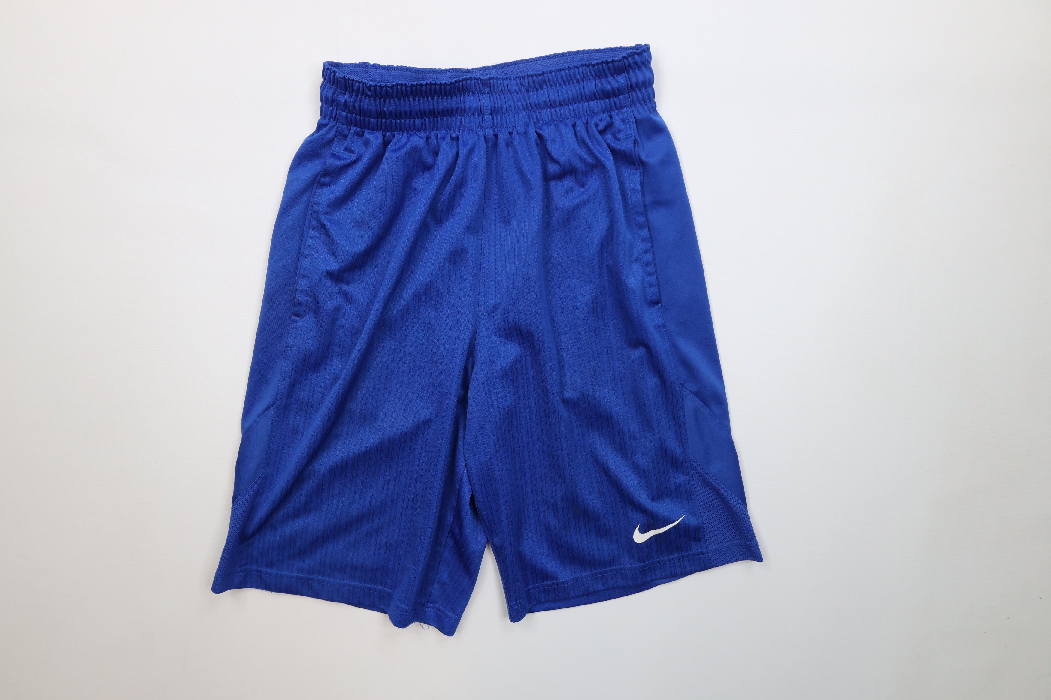 Nike Vintage Y2K Nike Striped Dazzle Basketball Shorts Blue Size US 30 / EU 46 - 1 Thumbnail