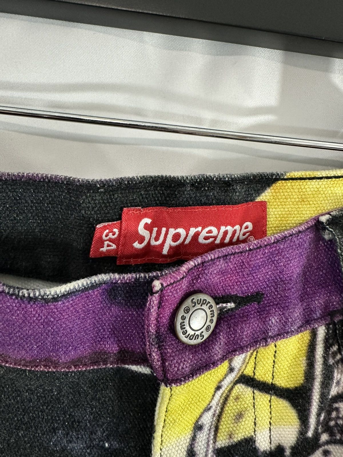 Supreme Supreme Rare Graffiti Size US 34 / EU 50 - 4 Thumbnail