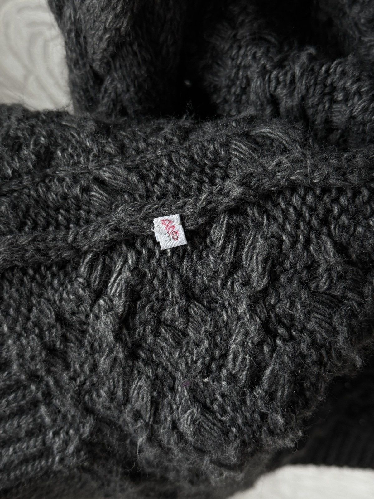 Miu Miu MIU MIU Gray Cable Knit Vest Jacket Cardigan 38 Knitwear Size XS / US 0-2 / IT 36-38 - 8 Thumbnail