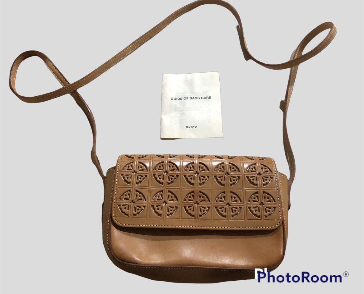 Paul & Joe Paul and Joe Paris Natural Tan Leather Sling Bag Size ONE SIZE - 1 Thumbnail