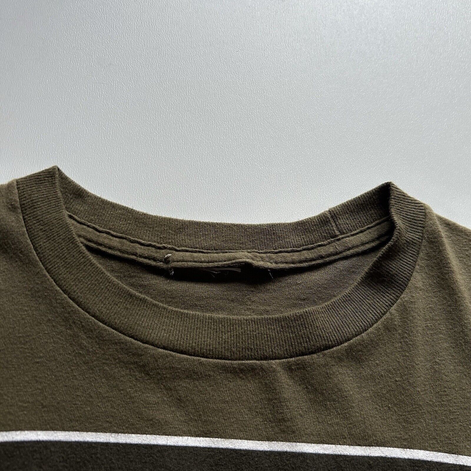 Band Tees Vintage Y2K Roger Waters The Wall Live T Shirt XS Band Tee Size US XS / EU 42 / 0 - 3 Thumbnail