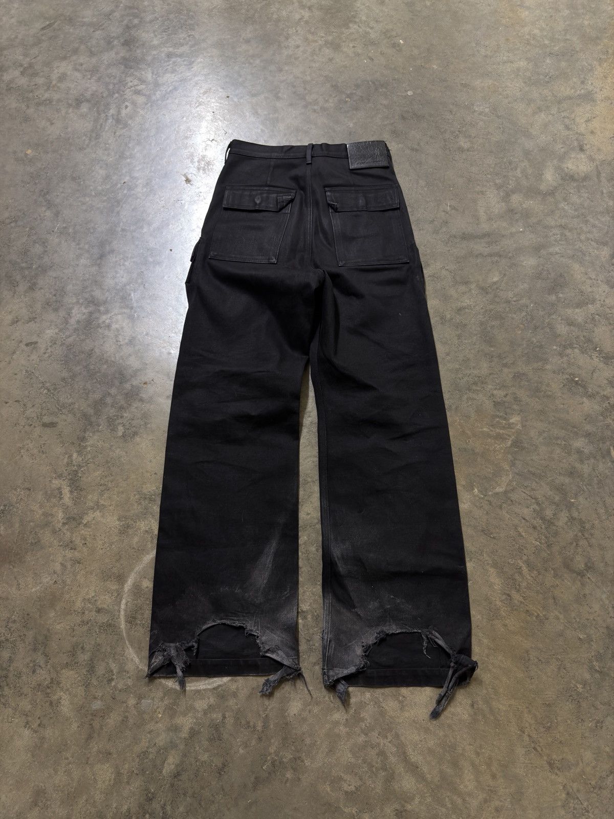 Rick Owens Rick Owens FW23 ‘Luxor’ Japanese Geth Baggy Cargo Jeans Size US 31 - 4 Thumbnail