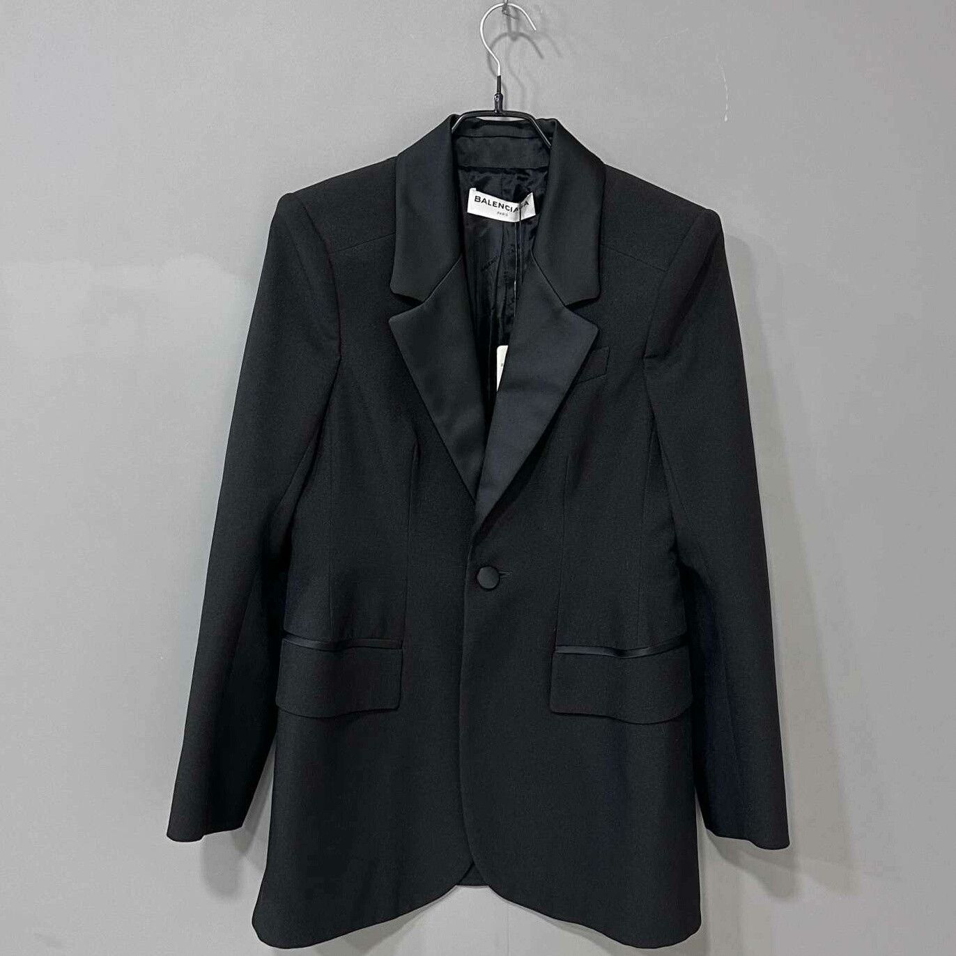 Balenciaga Balenciaga Formal Black Jacket M Women Size M / US 6-8 / IT 42-44 - 1 Thumbnail